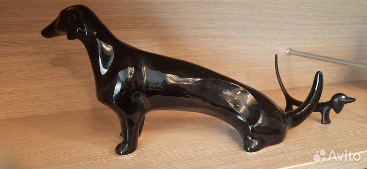 Статуэтка такса