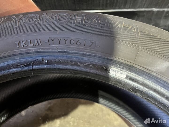 Yokohama BluEarth E70 215/55 R17 94V