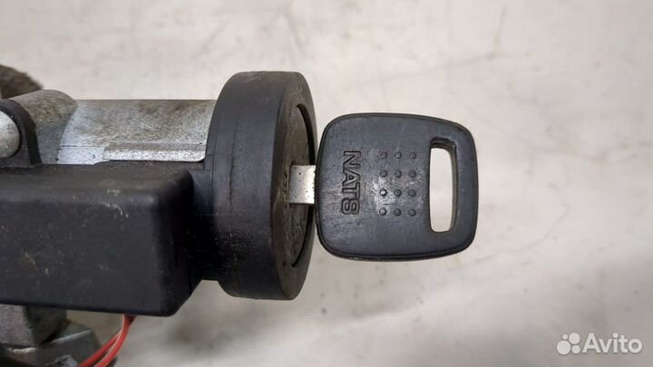 Замок зажигания Nissan Primera P11, 1997