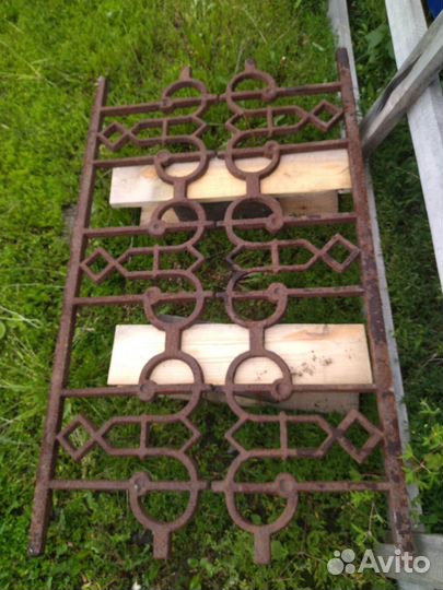 Металлические решетки(ограждение)