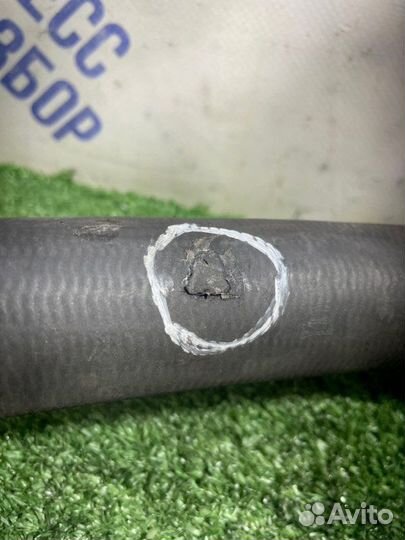 Патрубок системы охлаждения Renault Scenic 3