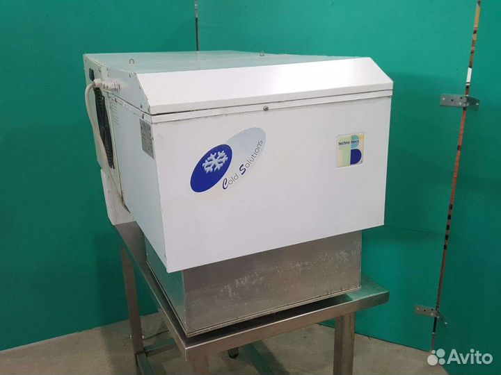 Машина холодильная потолочная Technoblock SVN 075