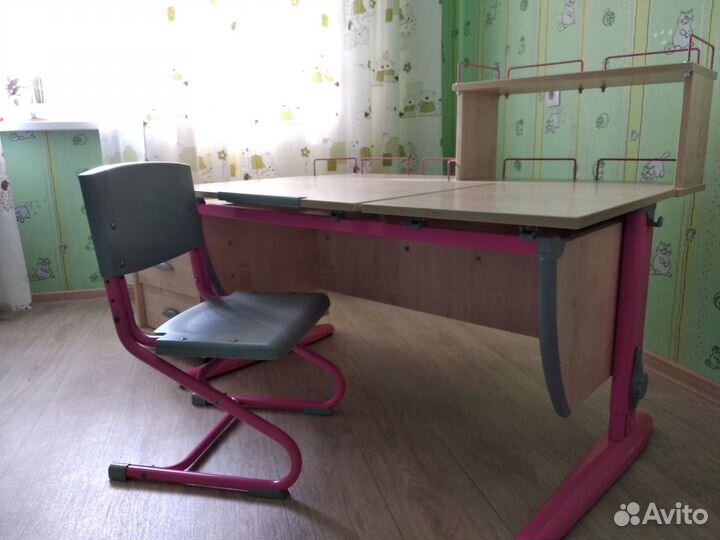 Растущая парта Дэми, тумба и стул