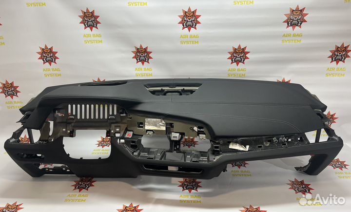 Торпедо / панель BMW X5 G05/G18 2019-2024