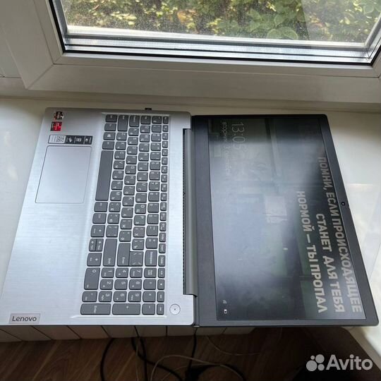 Lenovo ideapad slim 3