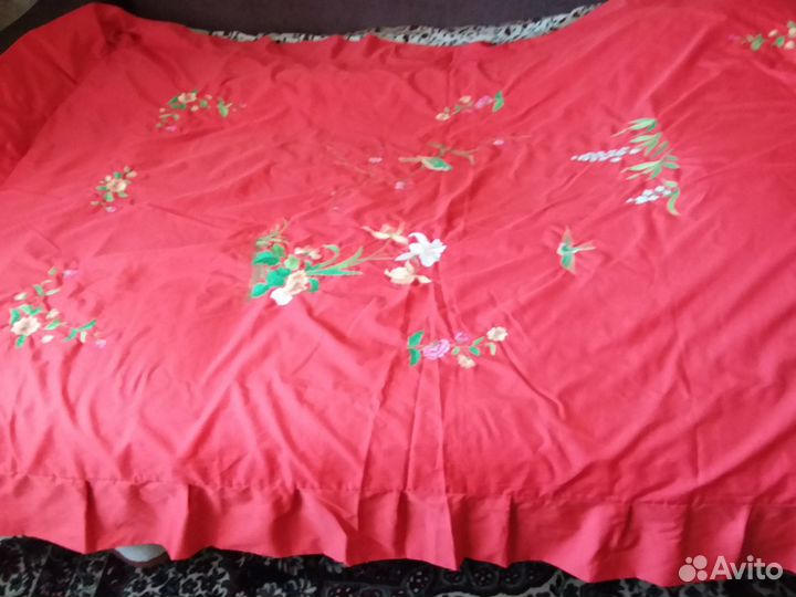 Покрывало на полутороспальную кровать