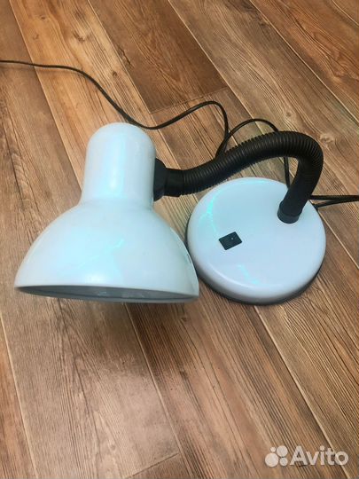 Лампа настольная