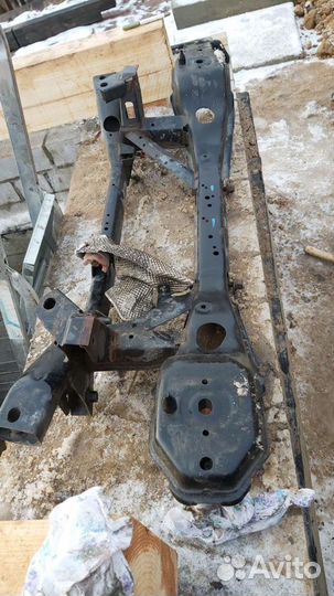 Задний подрамник Форд фокус 3