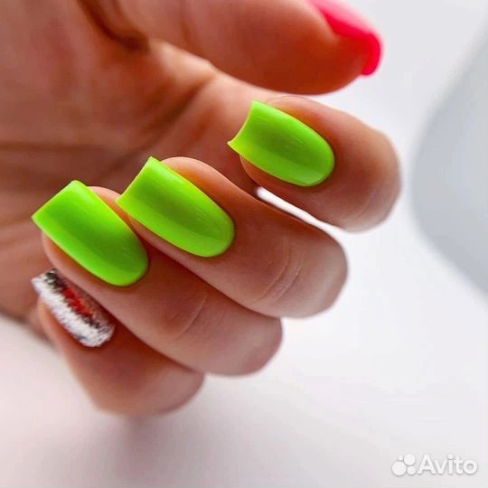 Маникюр / педикюр Адлер