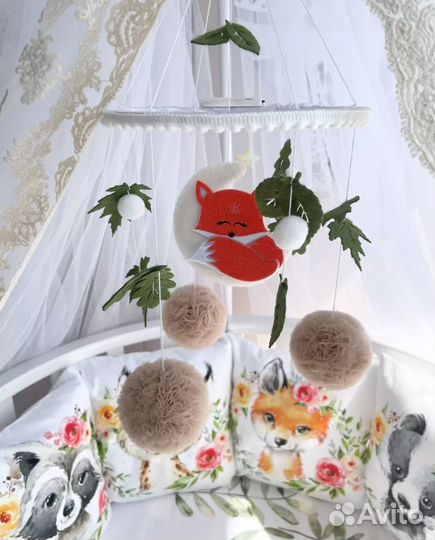 Мобиль на кроватку