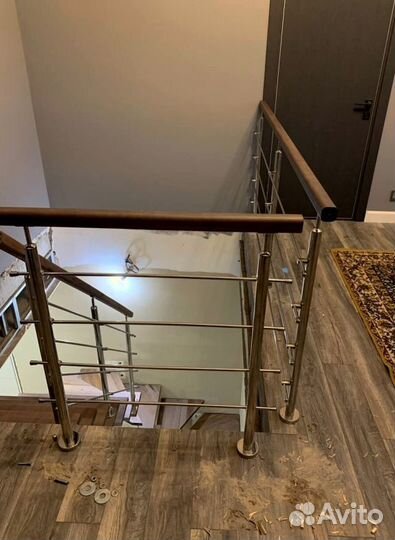 Лестница на монокосоуре