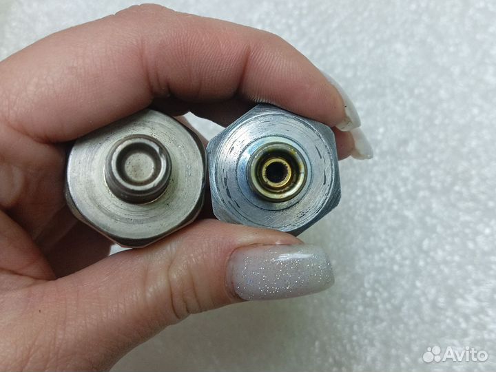 Датчик детонации Toyota 71N