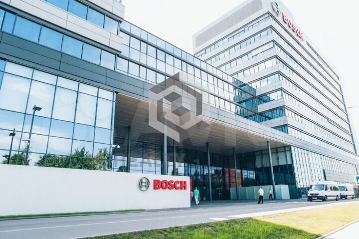 251 м2 Многофункциональный комплекс 