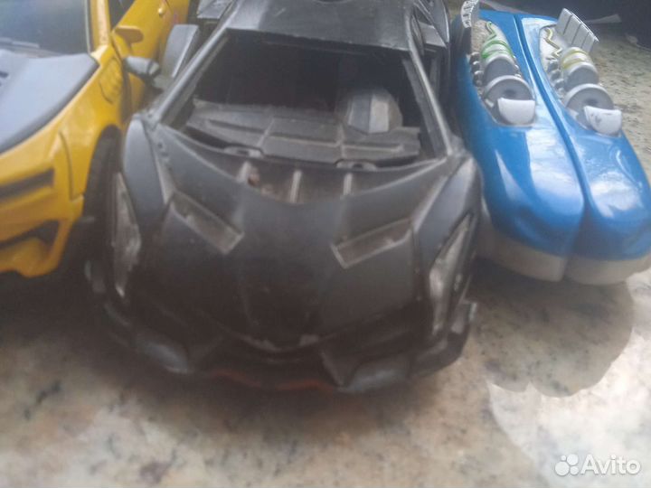 Игрушечные машинки