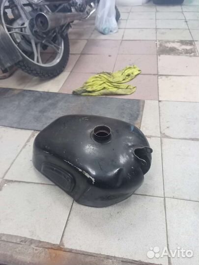 Бак, шильдик Ковровец