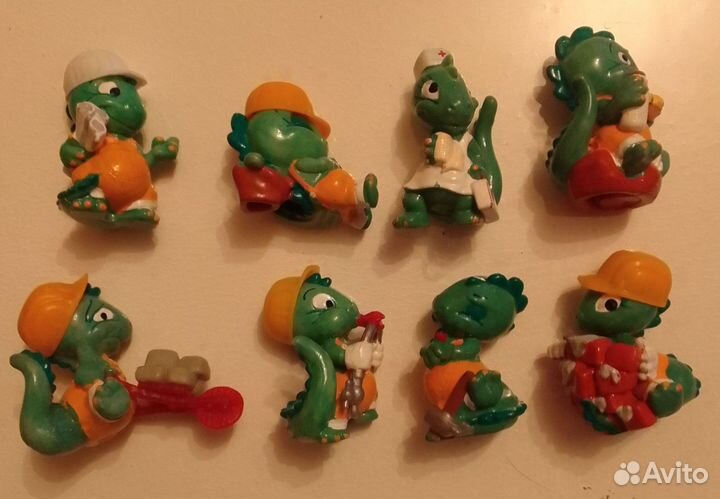 Шрек, кроты, динозавры и другие игрушки киндер
