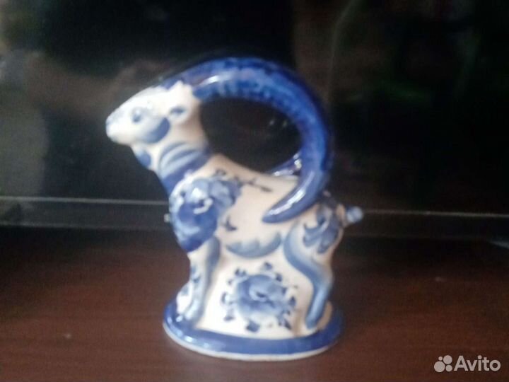 Статуэтка Гжель фарфор