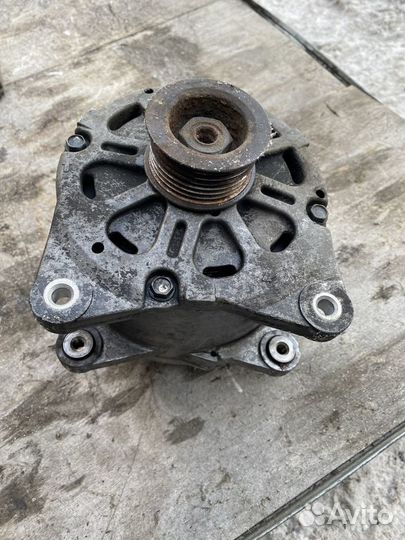 Генератор Audi A8 D3