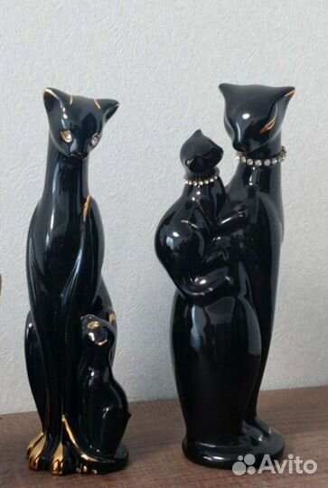 Редкая коллекция фарфоровых кошек