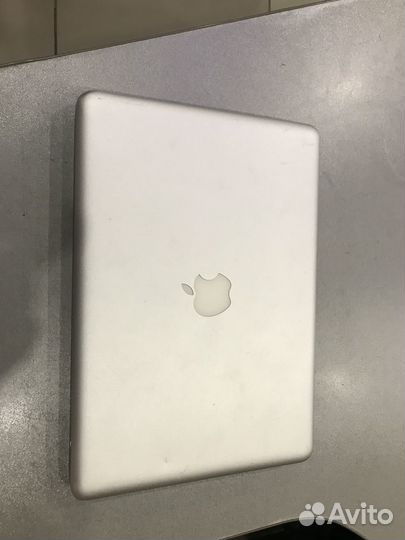 Мощный макбук Apple macbook PRO 13 (SSD+HDD)