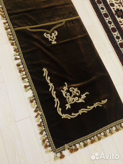 Старинные шторы