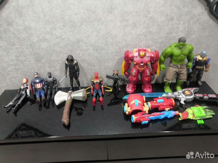 Игрушка из серии марвел, Ракета