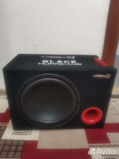 Активный сабвуфер в авто