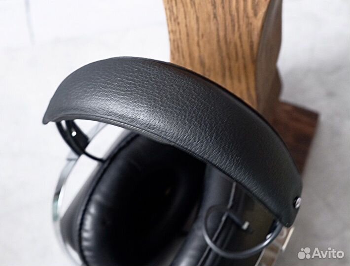 Квадрофонические наушники Technics EAH-404