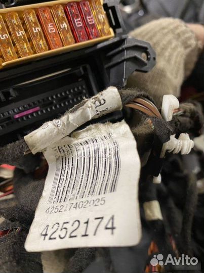 Проводка под торпедо Audi Q5 I 2.0 tfsi quattro