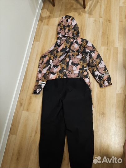 Зимний комбинезон для девочки 140