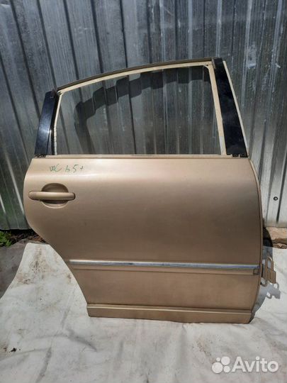 Дверь боковая задняя левая Volkswagen Passat B5