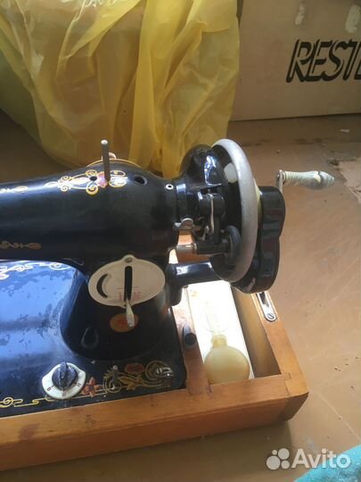 Швейная машинка