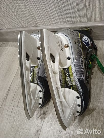Хоккейные коньки bauer vapor 3x