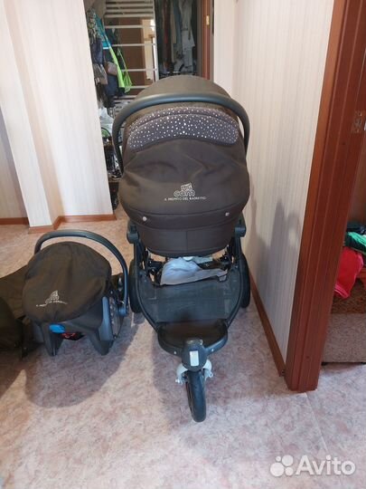 Продам детскую коляску 3 в 1