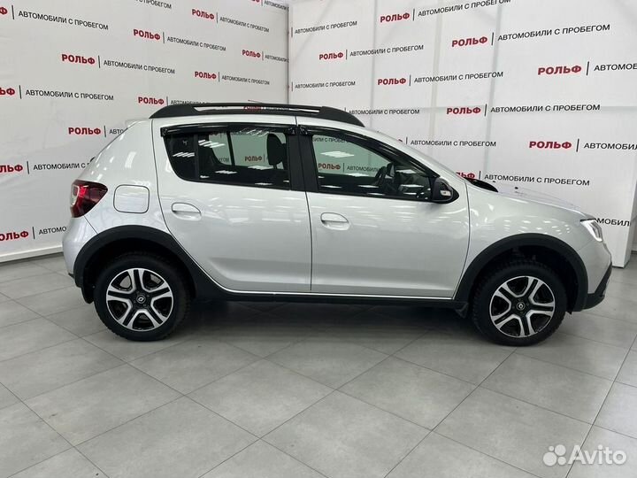 Renault Sandero Stepway 1.6 CVT, 2018, 29 100 км