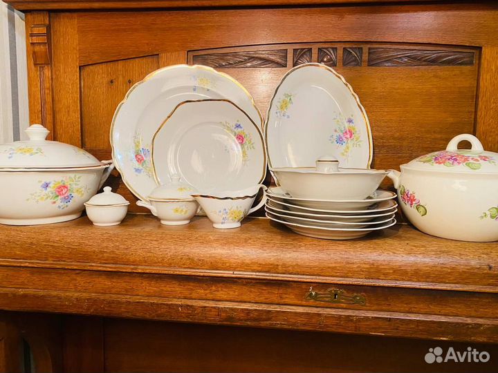 Столовый сервиз Дулево Супница Тарелки