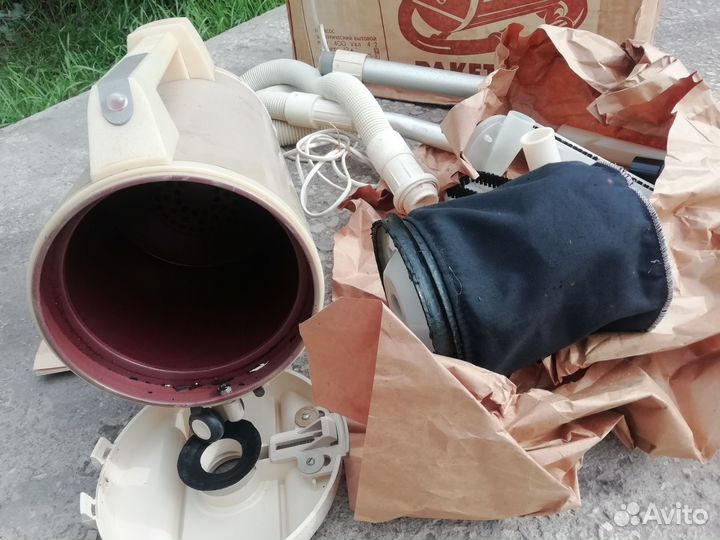 Пылесос ракета 12-а