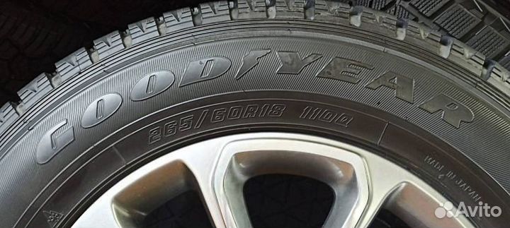 Jeep Grand Cherokee Goodyear Wrangler 265/60 R18