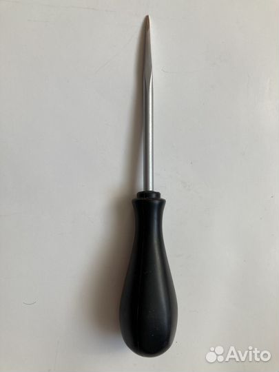 Молоток, зубило, уровень, развертка