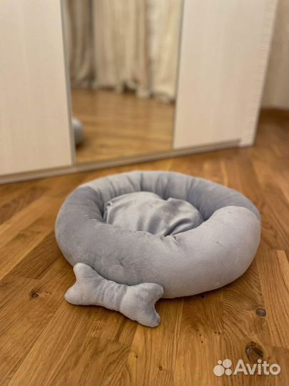 Лежанка для собак