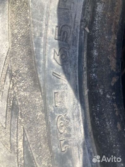 Nokian Tyres Hakkapeliitta 4 185/65 R15