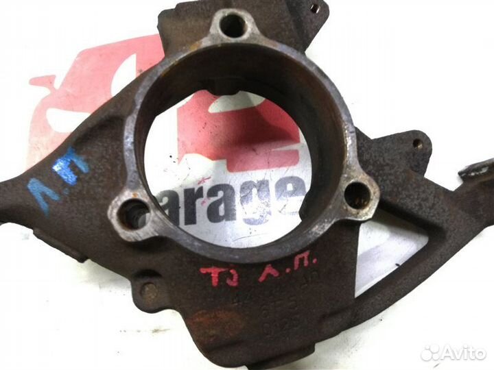 Кулак поворотный передний левый Jeep Wrangler TJ