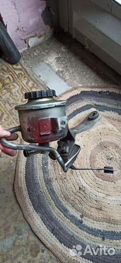 Бачок гура Toyota Altezza sxe10 3sge