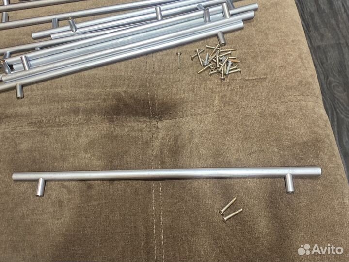 Ручка мебельная