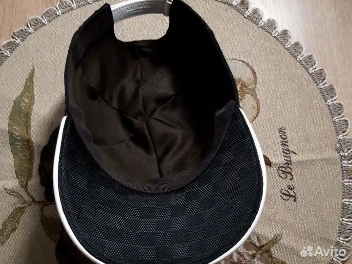 Кепка унисек Louis Vuitton 2011