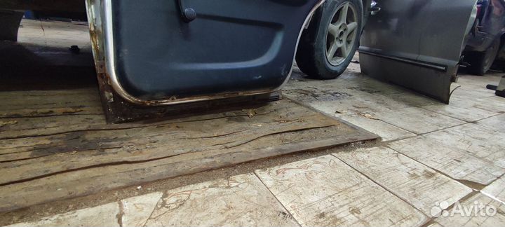 Задняя правая дверь в сборе Чери Амулет А15