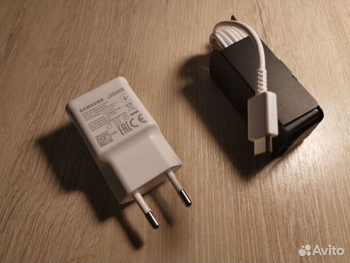 Зарядное устройство Samsung