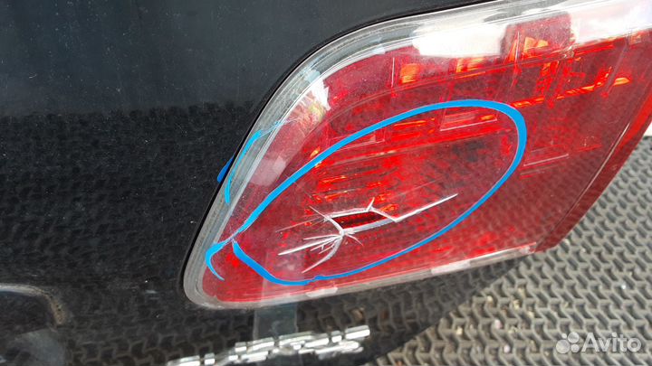 Крышка багажника toyota avensis T27 2009