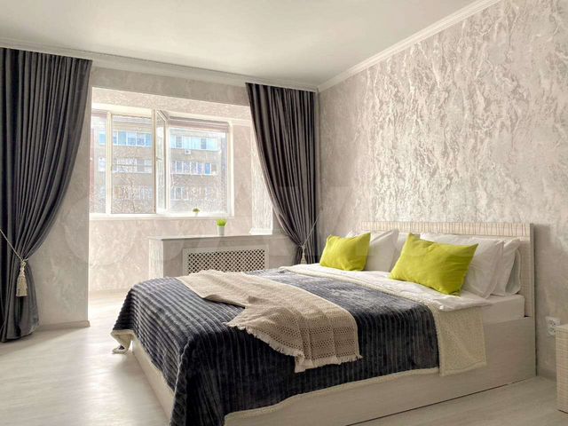 1-к. квартира, 40 м², 2/5 эт.