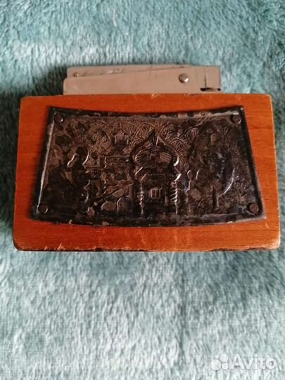 Старинная зажигалка